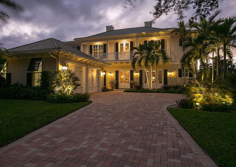 1st image of 207 Coconut Creek Ct