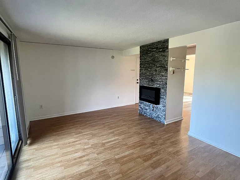 130 Coe Ave #46 — Photo 5