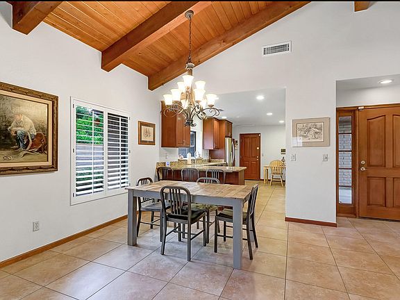 5th image of 31 W Royal Palm Rd