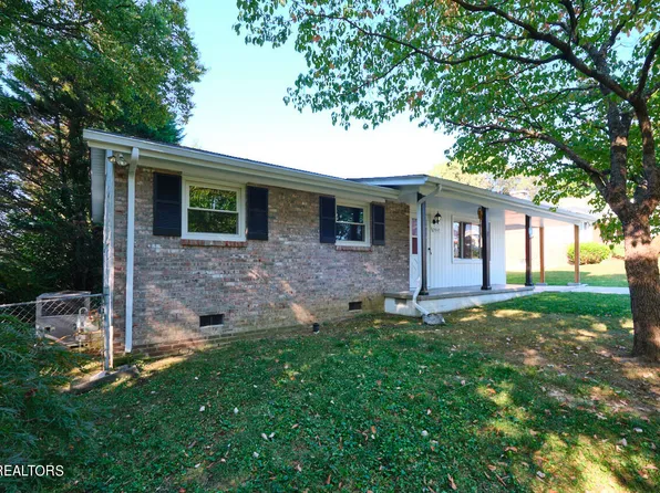 3217 Monmouth St, Knoxville, TN 37917