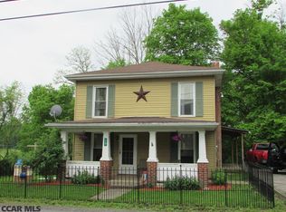 16 Maple Ave, Beech Creek, PA 16822