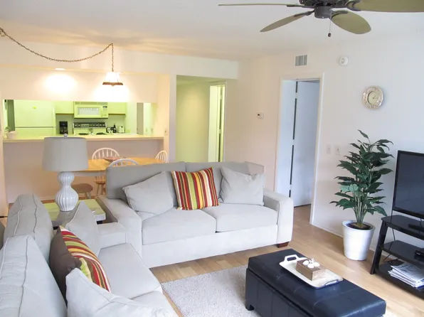 13 Plantation Dr APT 102, Vero Beach, FL 32966