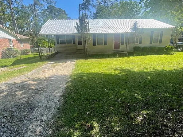 1424 Hutchinson Dr, Moultrie, GA 31768