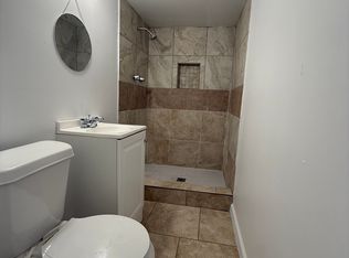 2600 S. Flores, San Antonio, TX 78204