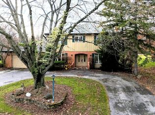 24656 S Willow Brook Trl, Crete, IL