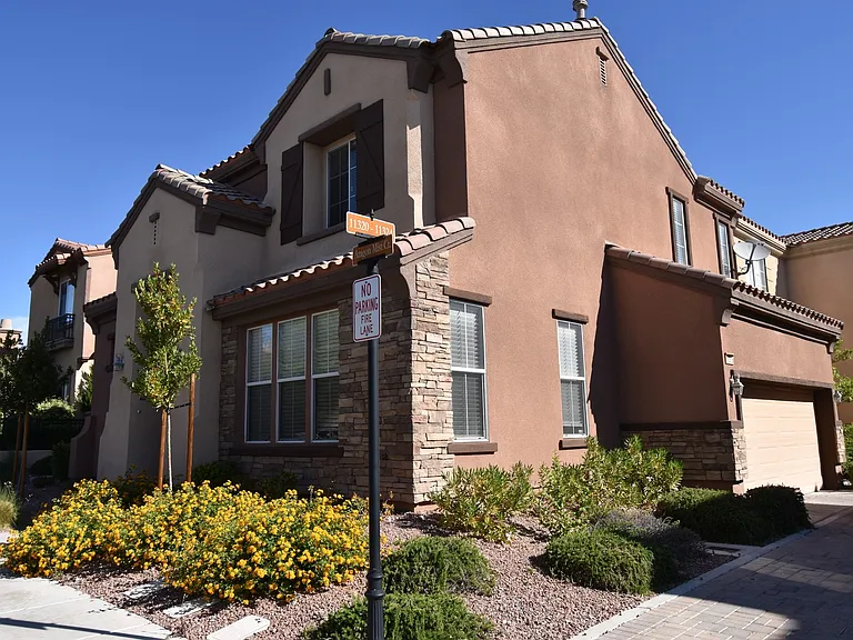 11318 Aragon Mist Ct — Photo 23