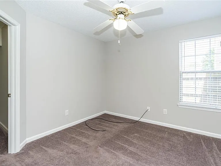 3272 Peach Ct NW — Photo 38