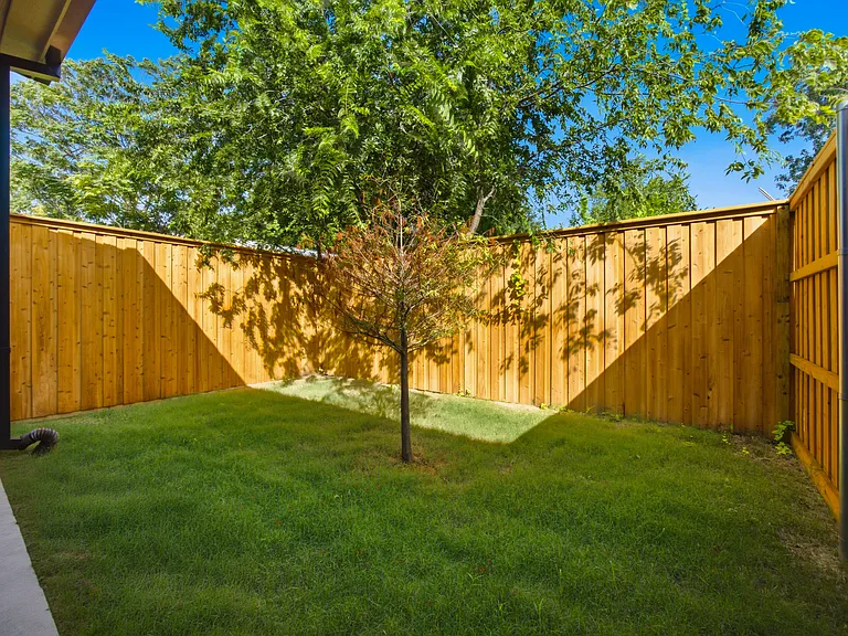 4617 Rusk Ave — Photo 32