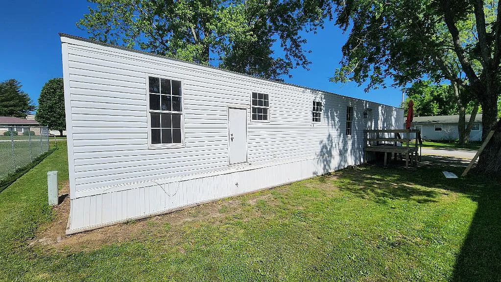Building Photo - 616 S State Route 37 #15