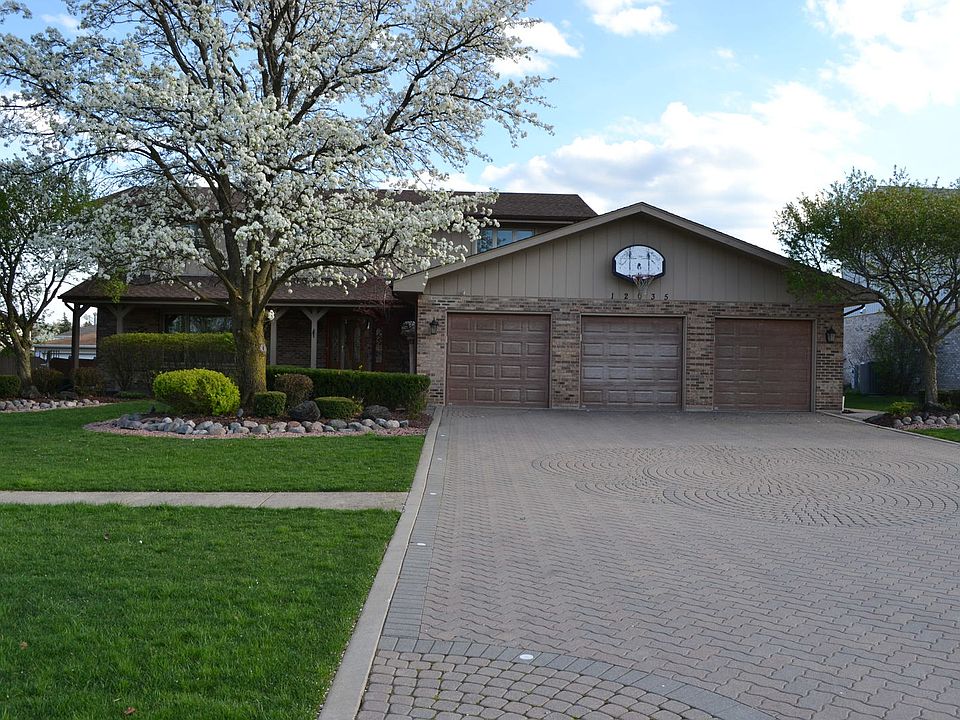 1st image of 12035 Lakeview Trl