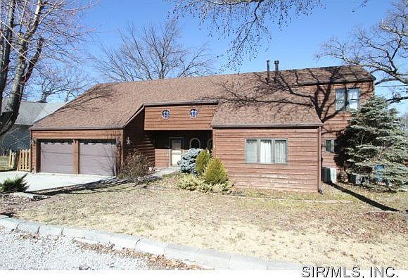 1st image of 155 Hollyhock Ln
