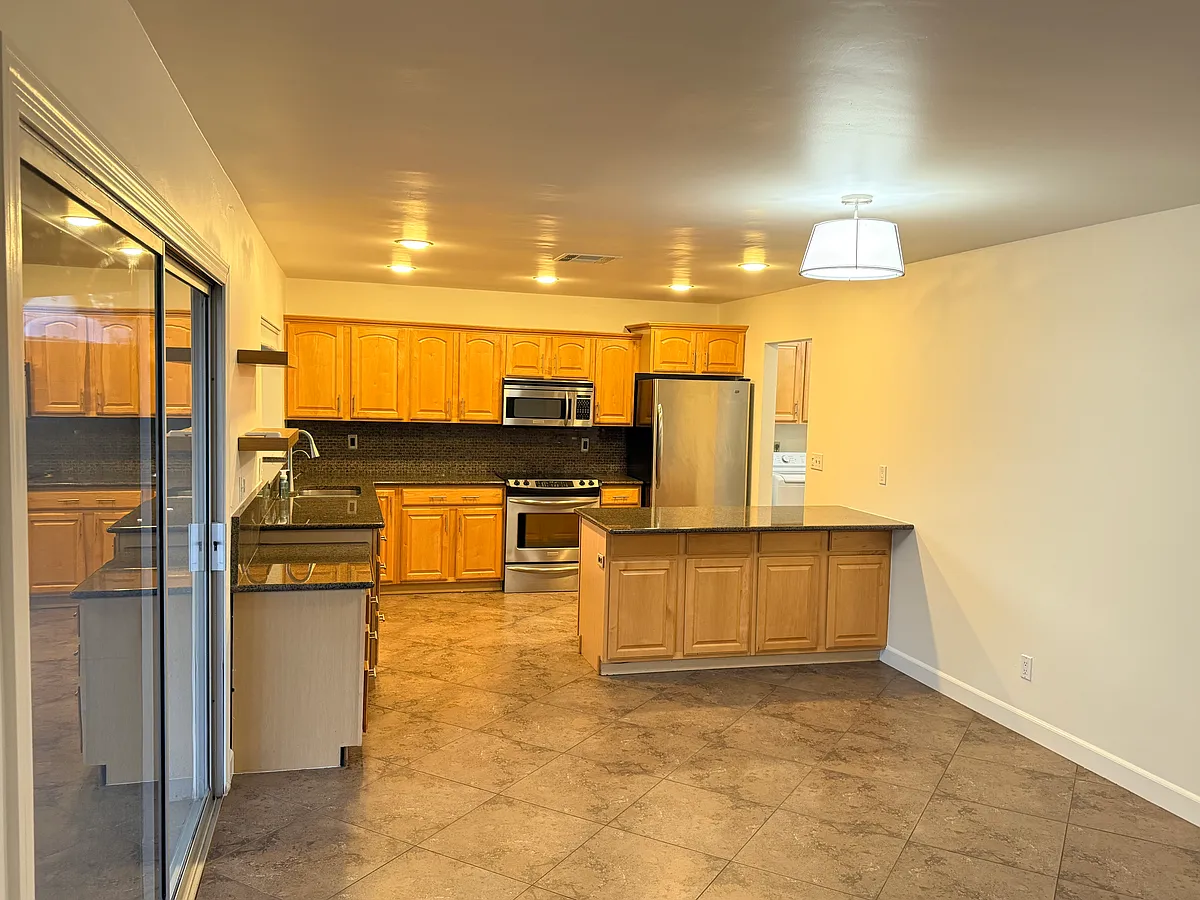 Building Photo - 14252 N 51st St