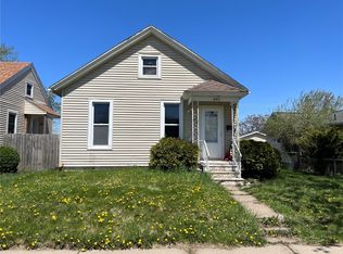 640 21st Ave SW, Cedar Rapids, IA 52404