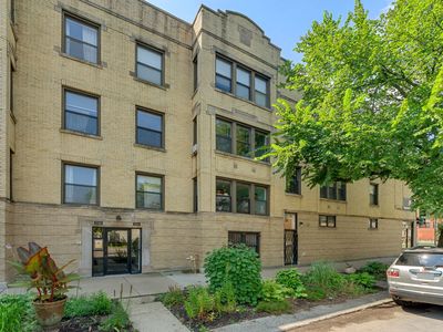 3151 W Wellington Ave #3, Chicago, IL, 60618