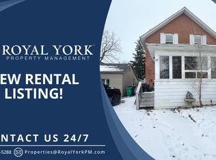 87 John St, Brampton, ON L6W1Z4