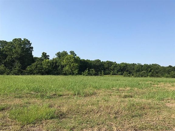4th image of 2305 Lone Star Pkwy