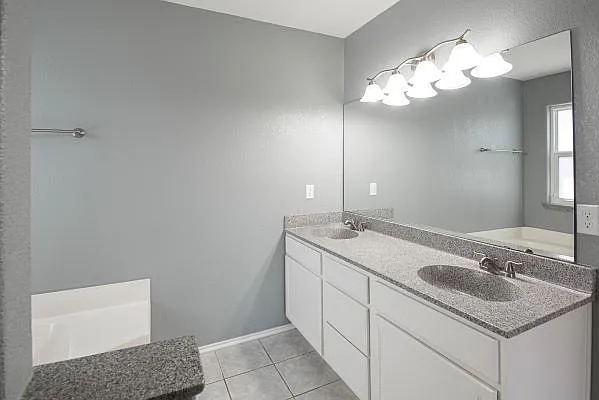 15210 Main Royal Dr — Photo 12
