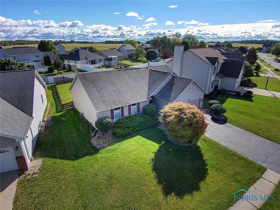 1st image of 691 Hunters Creek Dr