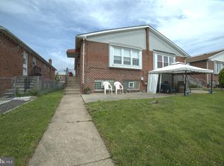 8520 Frontenac St, Philadelphia, PA 19152