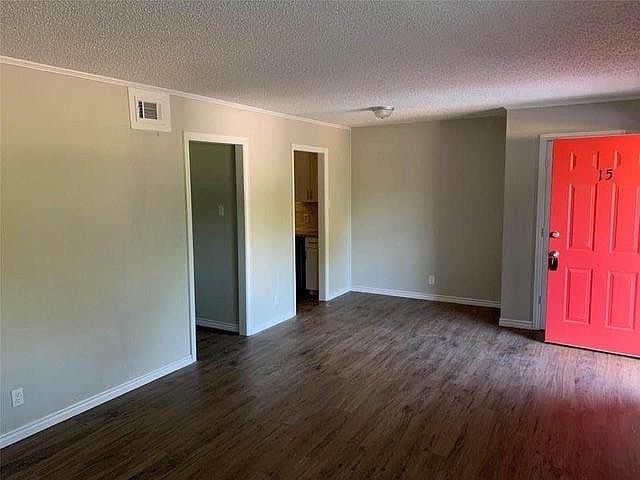 429 Johnson Street Longview Apartments - Longview, TX | Zillow