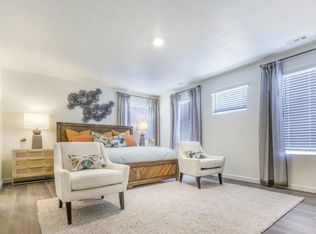 4279 Rangeview Cir #1016, Longmont, CO 80504