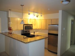 10709 Valley View St #B-202, Bothell, WA 98011