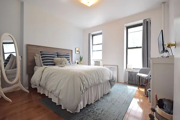 Rented by KYLM, LLC | media 26