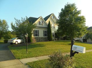 1327 Treeline Dr, Romansville, PA 19320