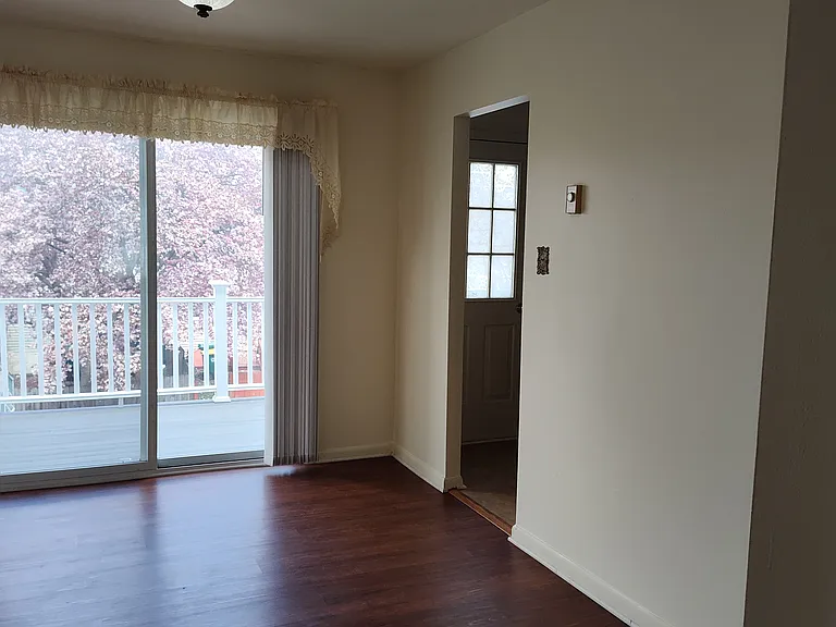 5653 Wood Ln — Photo 5