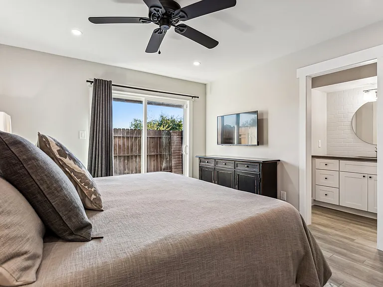 1217 E Ormondo Way — Photo 11