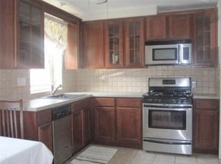 493 Arborway APT 25, Boston, MA 02130