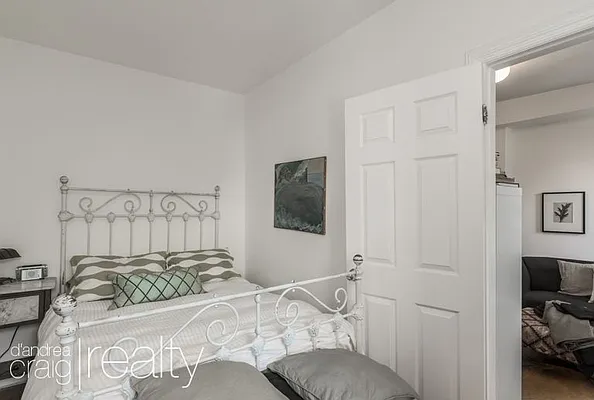 Rented by D'Andrea Craig Realty | media 11