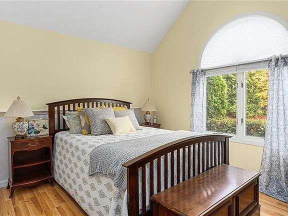 5th image of 101 River Farms Dr #88
