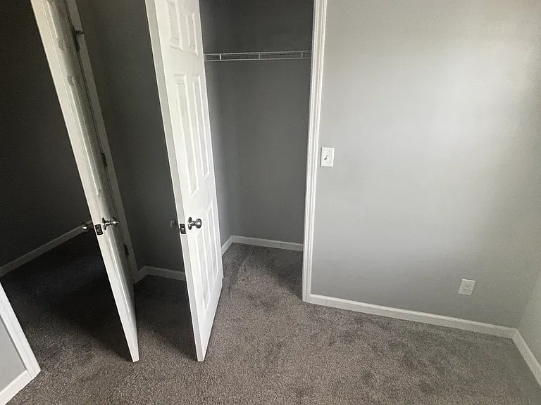 533 Davis St — Photo 8