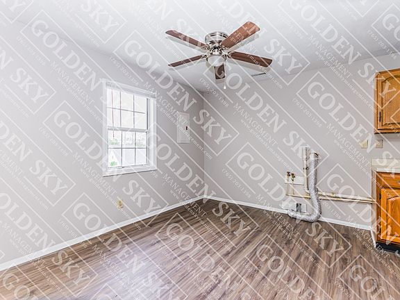 5th image of 1430 W 14th St