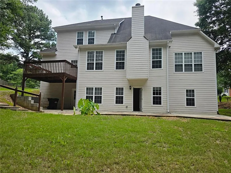 2257 Roseberry Ln — Photo 36