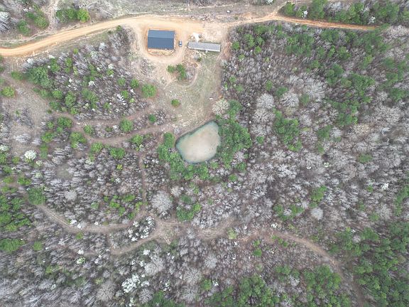 4th image of 1072 Rock Springs Rd