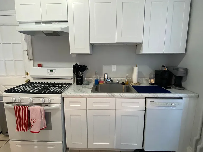 3218 Winter St — Photo 8
