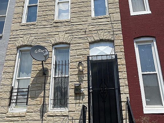2nd image of 529 S Smallwood St #1