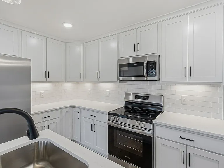 1148 Malinda Ln #36 — Photo 2