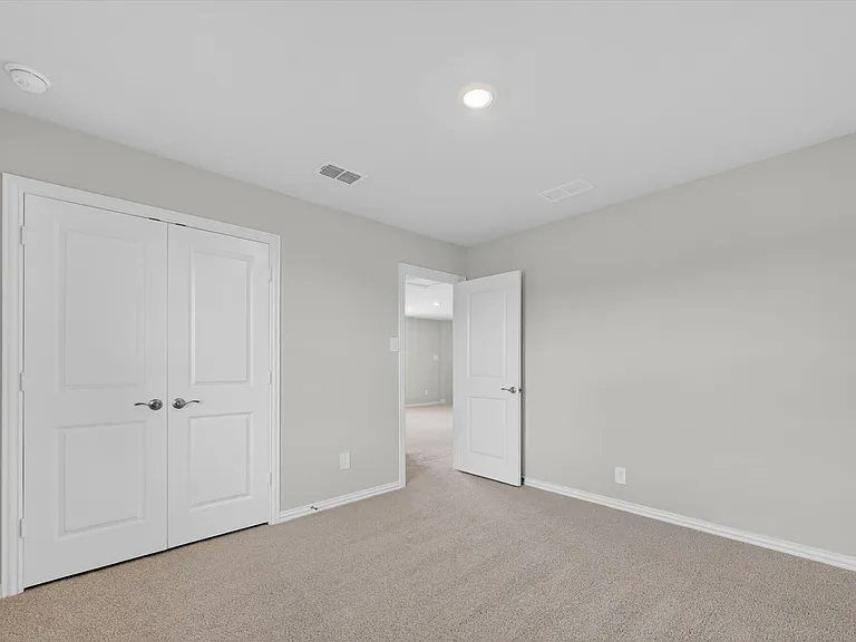 1402 Bridgestone Dr — Photo 19