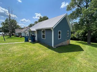 524 Graham Ave, Harrodsburg, KY 40330