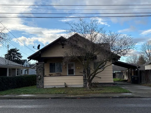 734 12th St, Clarkston, WA 99403