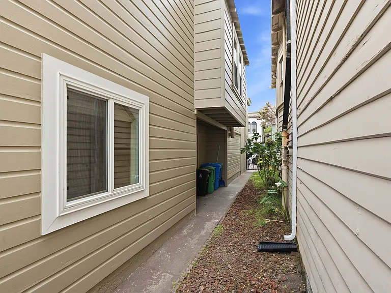 2317 Cecilia Ave — Photo 38