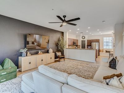 451 Schoolhouse Road, Jupiter, FL, 33458