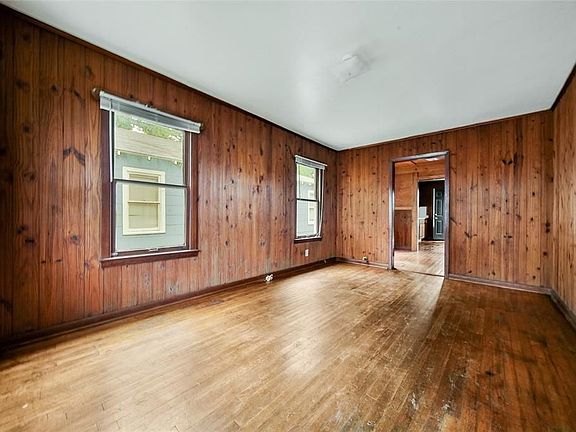 3rd image of 5527 Eskridge St