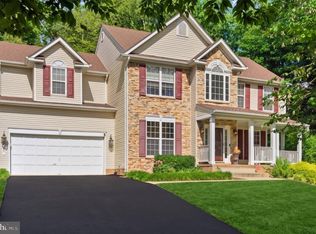 24 Pocahontas Ct, La Plata, MD 20646