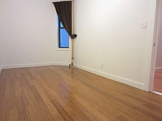 Rented by Aryeh Realty | media 14