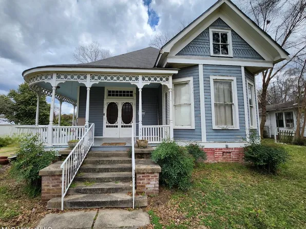 616 Grand Ave, Yazoo City, MS 39194