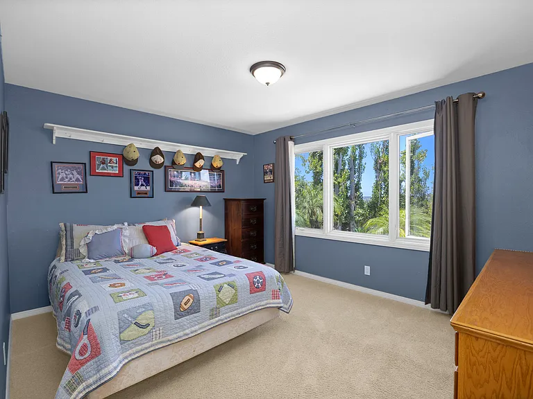 24961 Sandridge Cir — Photo 42